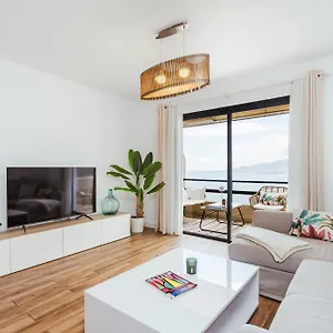 https://home2book-beautiful-view-of-the-bay-wifi.in-canary-islands.com