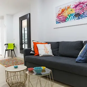 https://maravilloso-piso-en-el-centro-de-malaga.hotelsinnerja.org